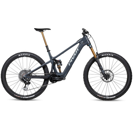 Pivot Shuttle Team MTB VAE completos