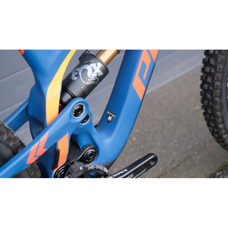 Pivot Phoenix Saint 2023 M