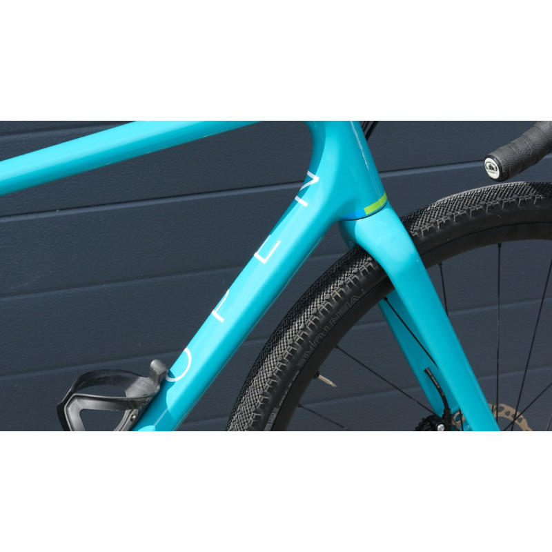 Gravel Open Wide Large