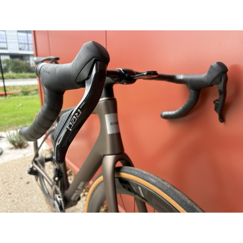 Enve Fray Toffee Brown 54