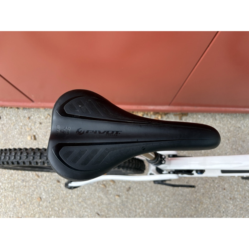 Pivot Firebird V3 White L Mullet