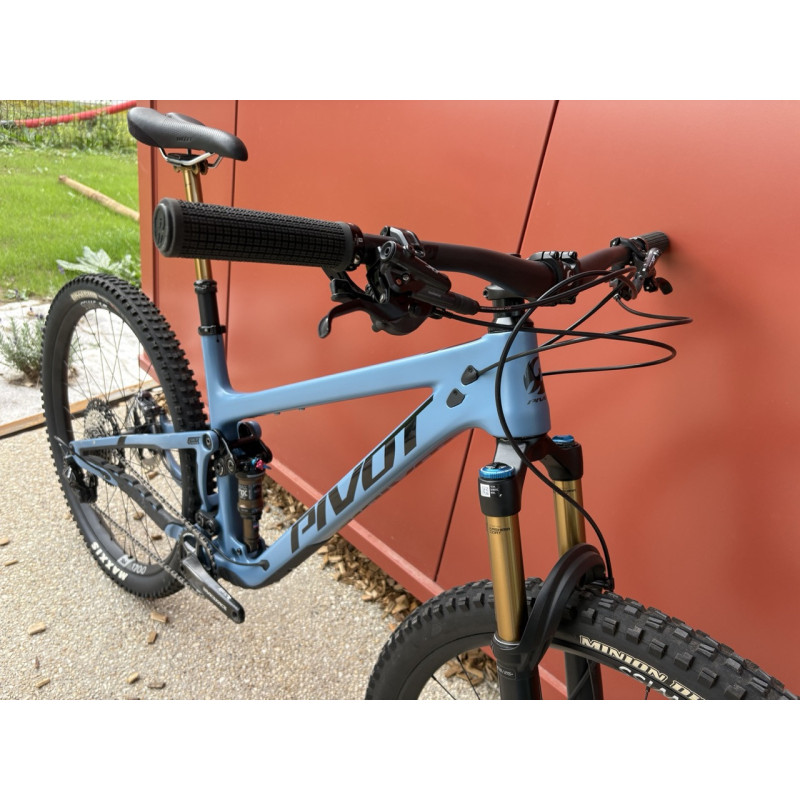 Pivot Trailcat 429 Blau L