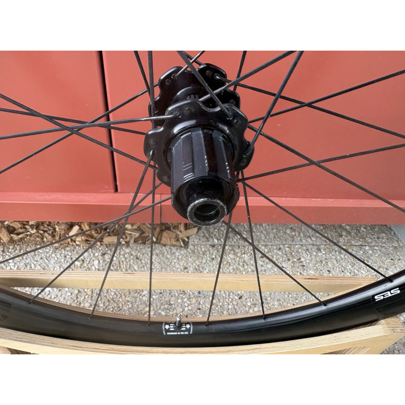 Enve Foundation AG25