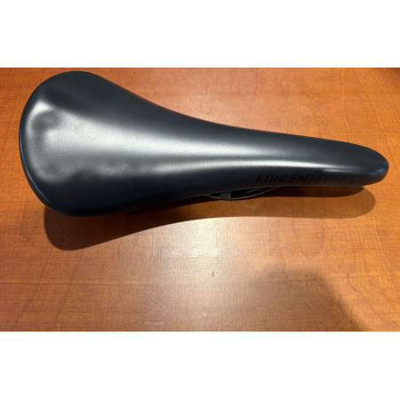 Kohlenstoff Erwin UD Saddle